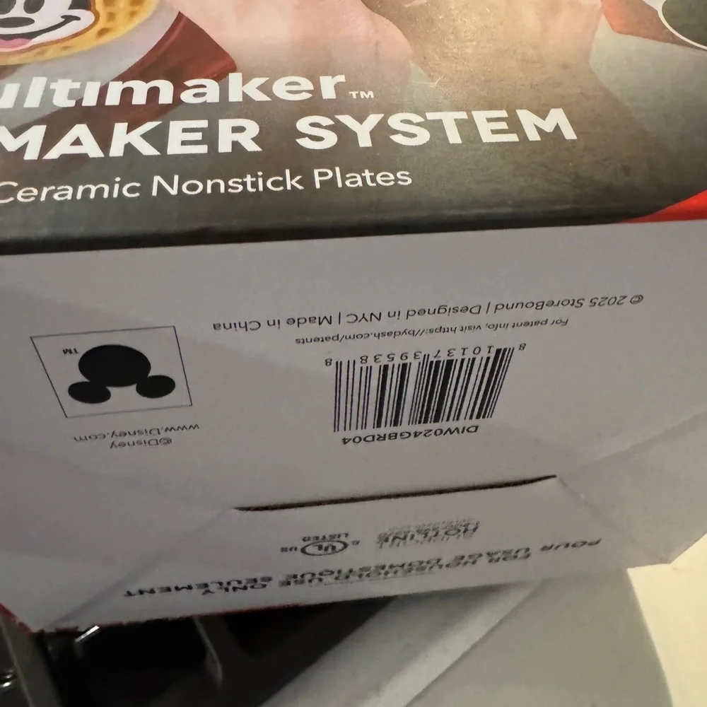 Brand new in box Disney Dash Mickey & Friends Mini waffle Maker System - Picture 10 of 11